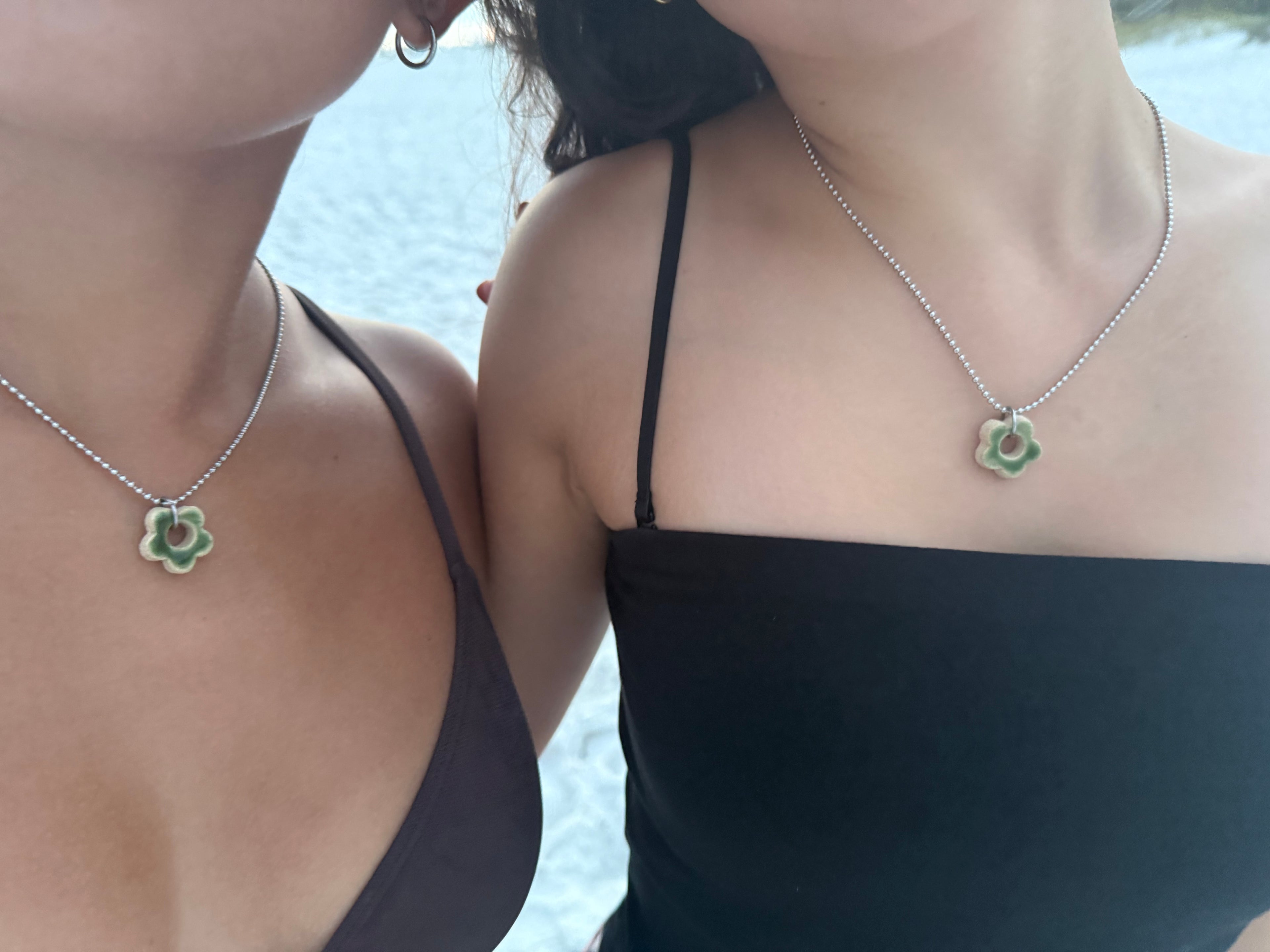 Small Daisy Chain